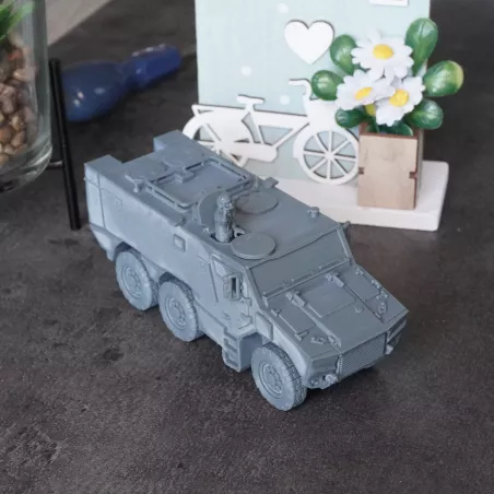 Miniatura de un vehículo blindado polivalente VBMR en 15 mm, 20 mm, 28 mm